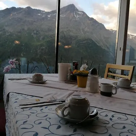 Alpengasthof Sonneck 3* זולדן