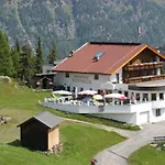 Alpengasthof Sonneck Зёльден